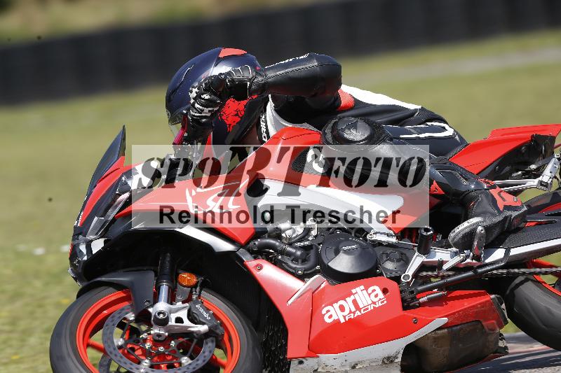 /45 10.08.2025 Plüss Moto Sport ADR/Einsteiger/90